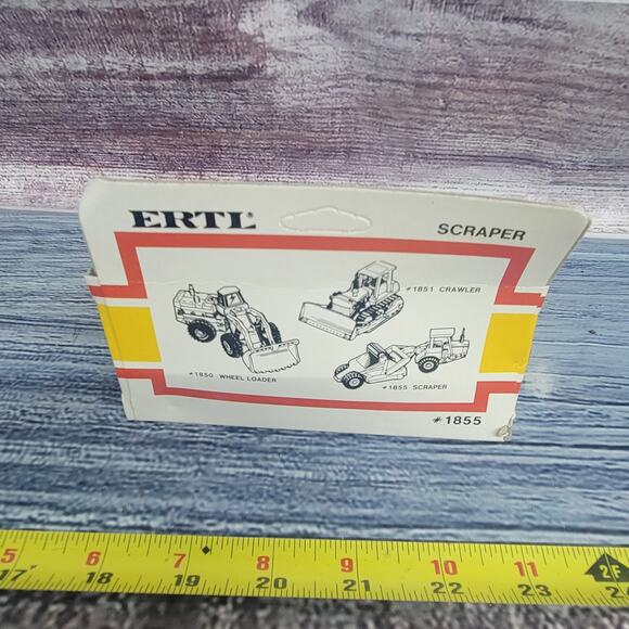 Vtg Ertl mighty movers 1/64 IH 412B diecast Scraper yellow/white blue Stripe - Picture 9 of 10